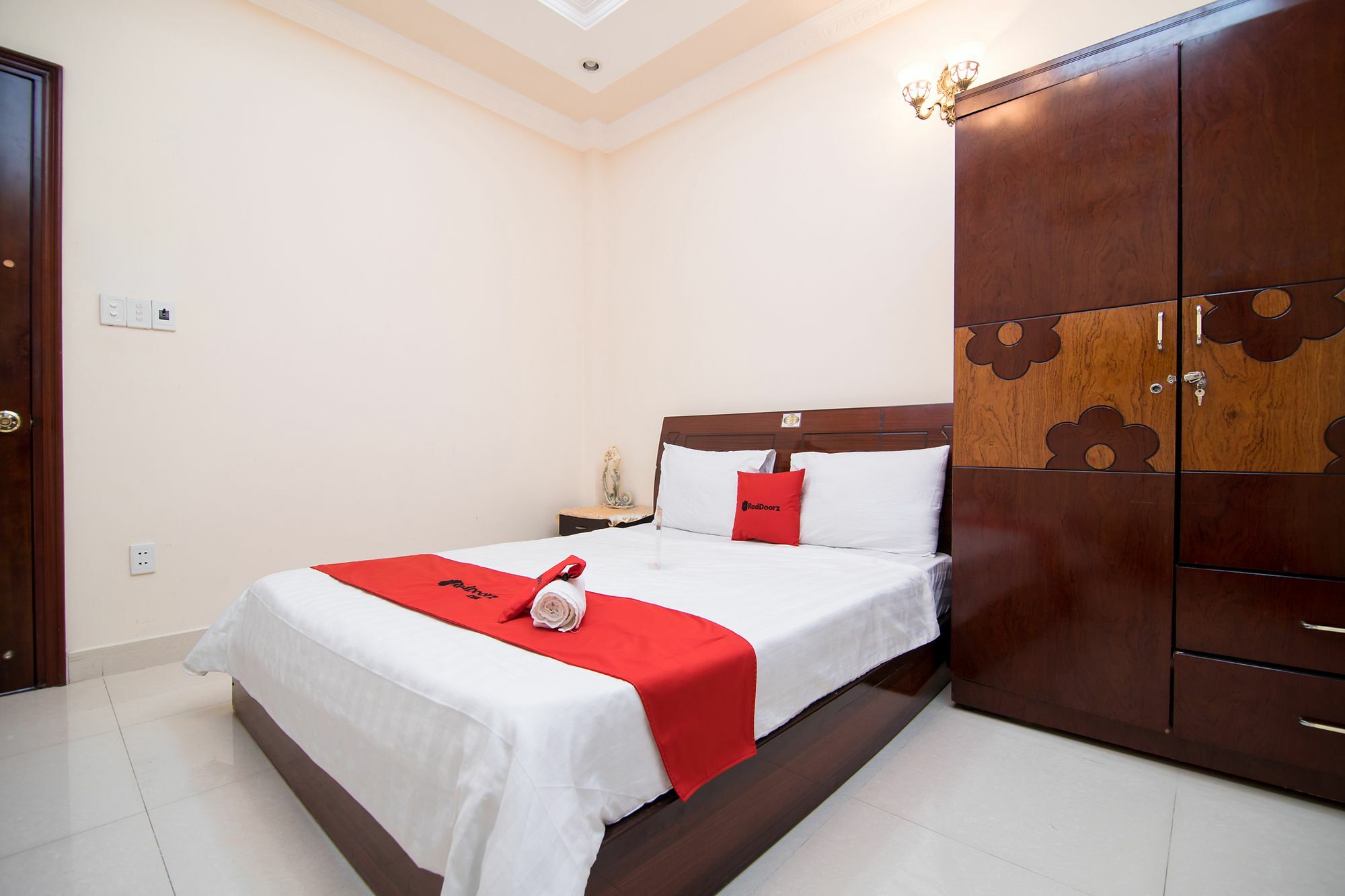 Hotel Reddoorz Near Pico Plaza Cong Hoa Ho Chi Minh Zewnętrze zdjęcie