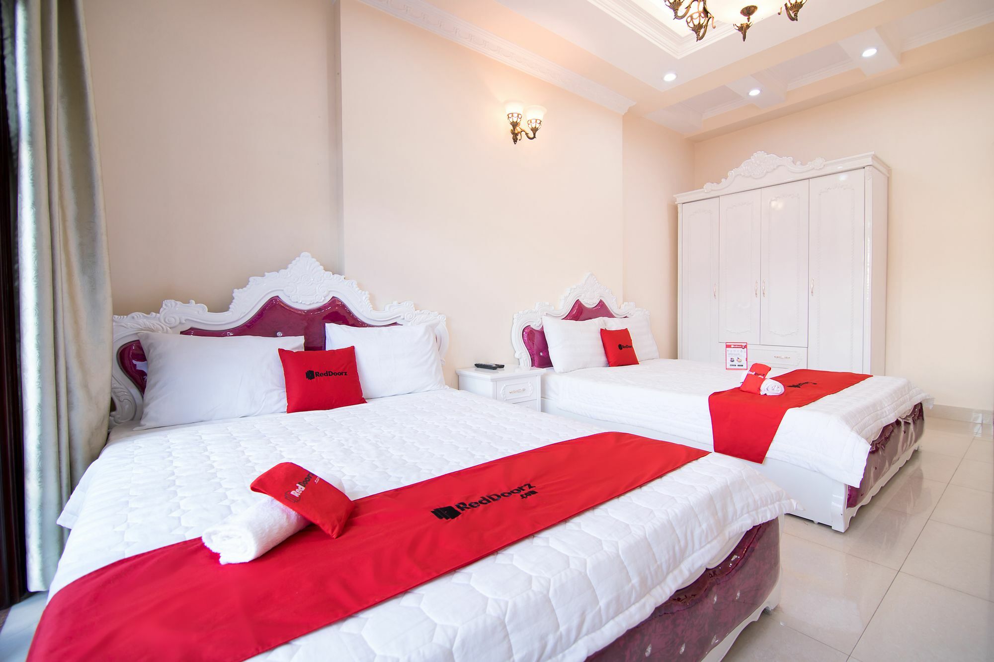 Hotel Reddoorz Near Pico Plaza Cong Hoa Ho Chi Minh Zewnętrze zdjęcie