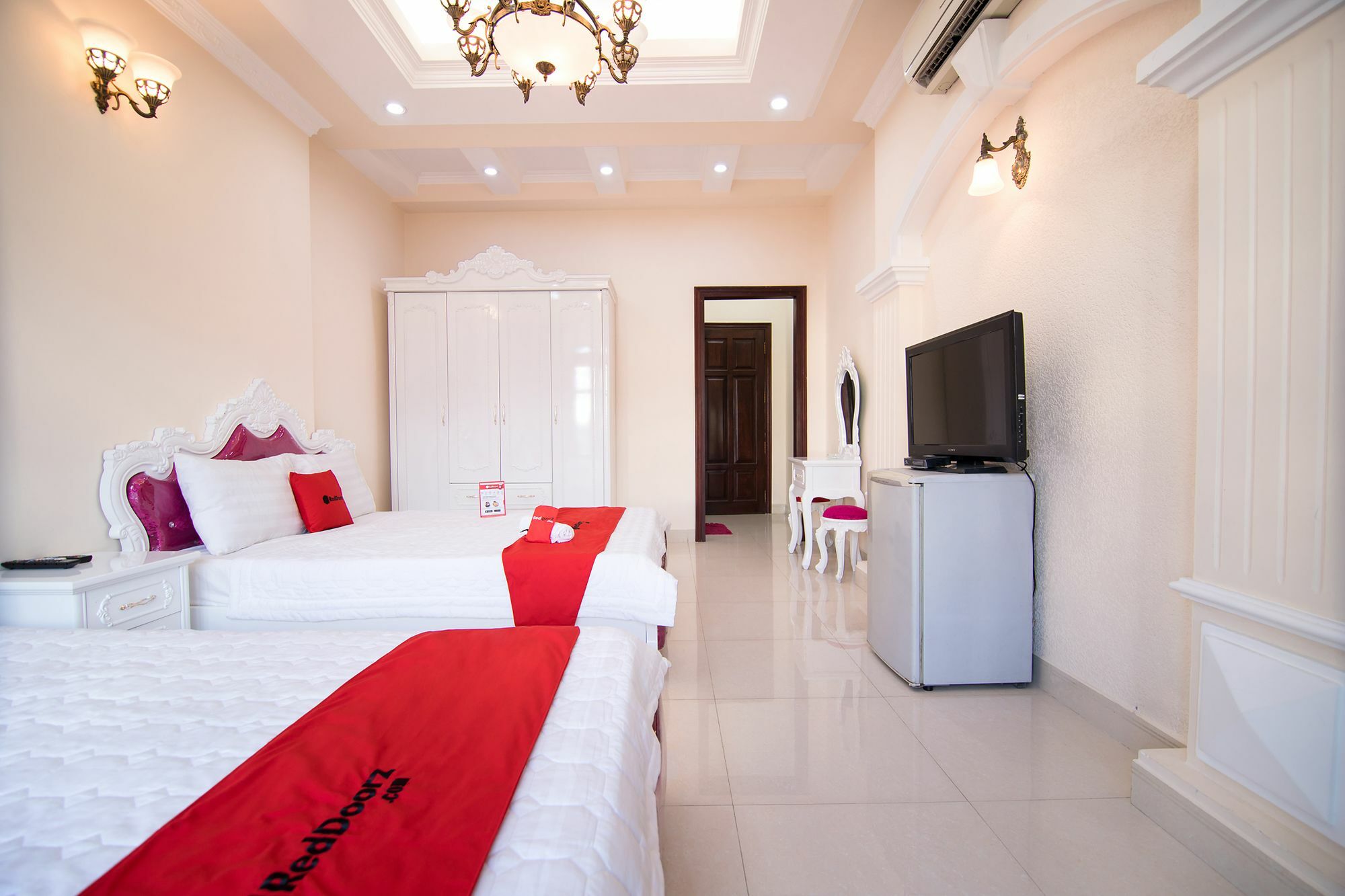 Hotel Reddoorz Near Pico Plaza Cong Hoa Ho Chi Minh Zewnętrze zdjęcie
