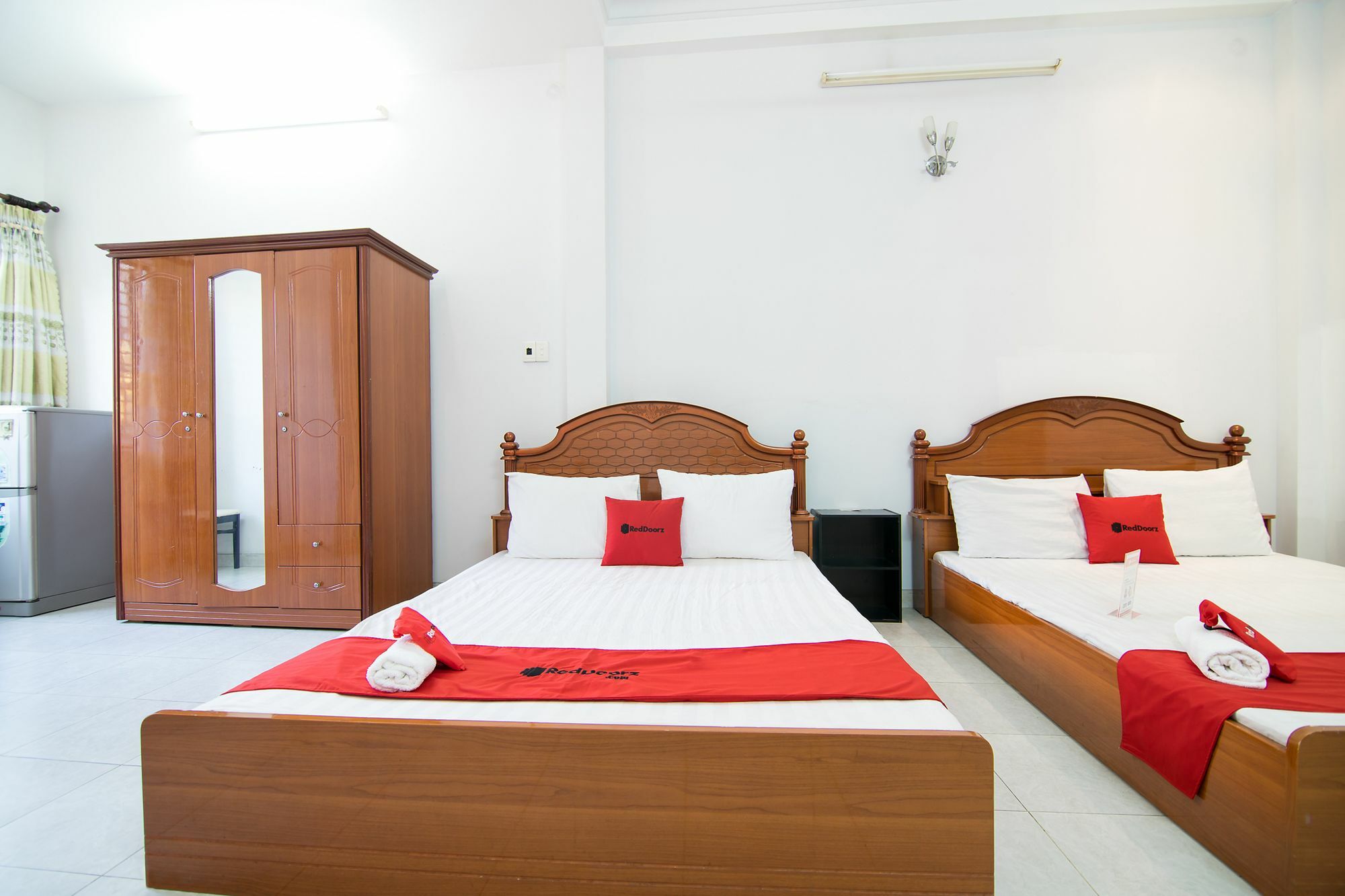 Hotel Reddoorz Near Pico Plaza Cong Hoa Ho Chi Minh Zewnętrze zdjęcie