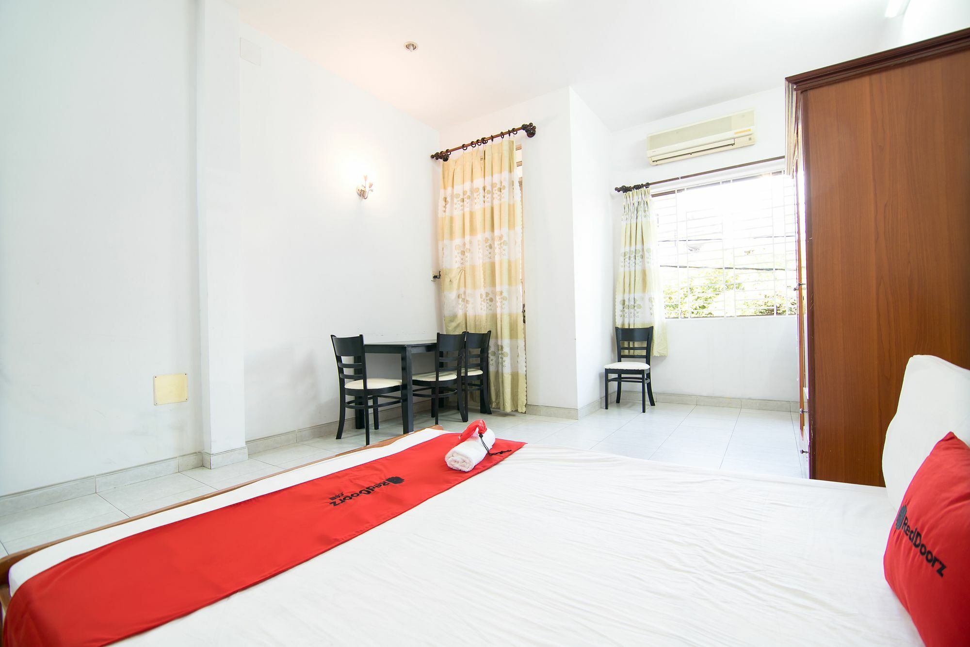 Hotel Reddoorz Near Pico Plaza Cong Hoa Ho Chi Minh Zewnętrze zdjęcie